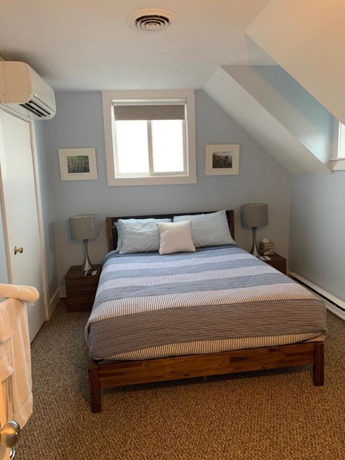 The 1661 Inn New Shoreham Bagian luar foto